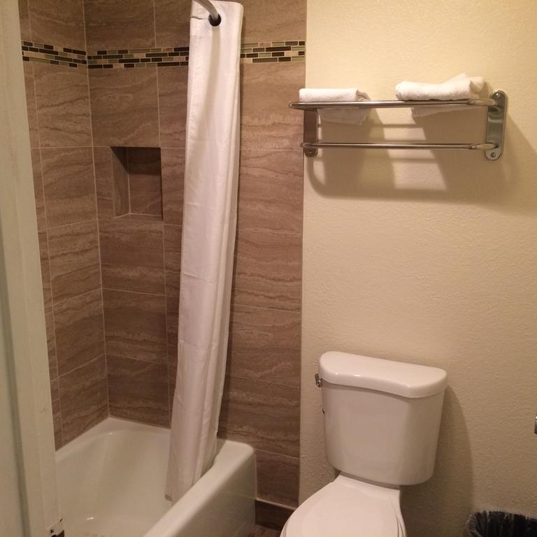 Royal Inn Lomita Δωμάτιο φωτογραφία